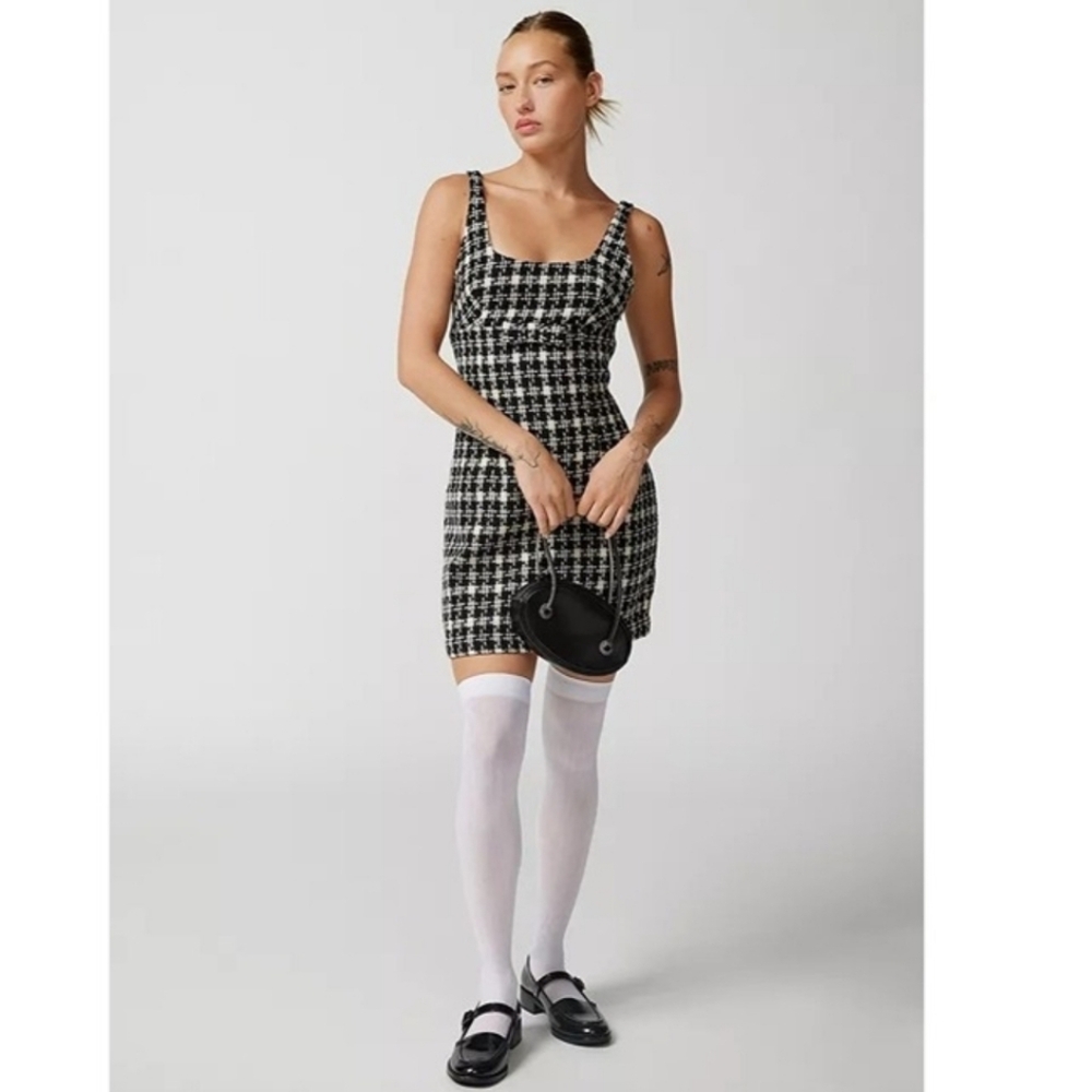 Chic Black and White Plaid Dress